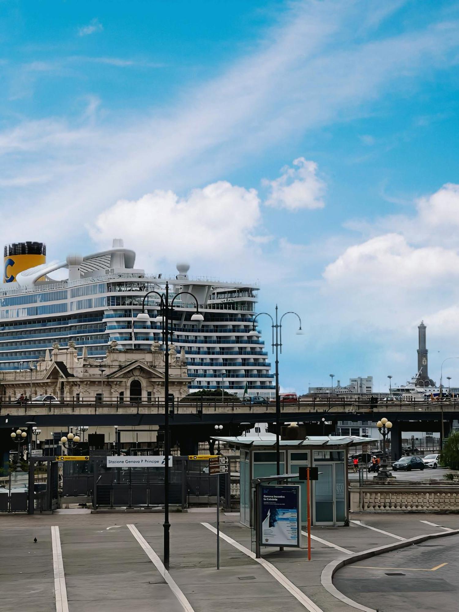 La Mansarda Del Principe, Vicoli, Acquario E Lanterna Apartment Genova Exterior foto