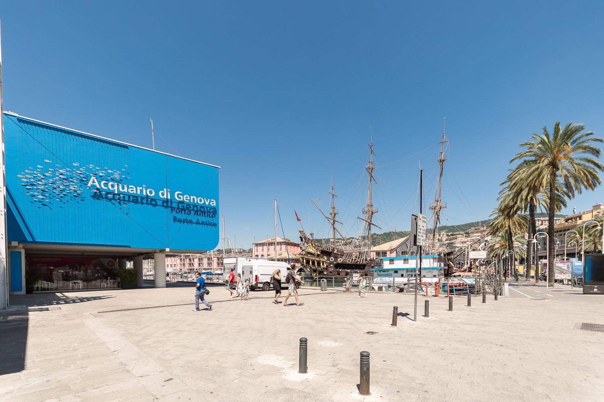 La Mansarda Del Principe, Vicoli, Acquario E Lanterna Apartment Genova Exterior foto