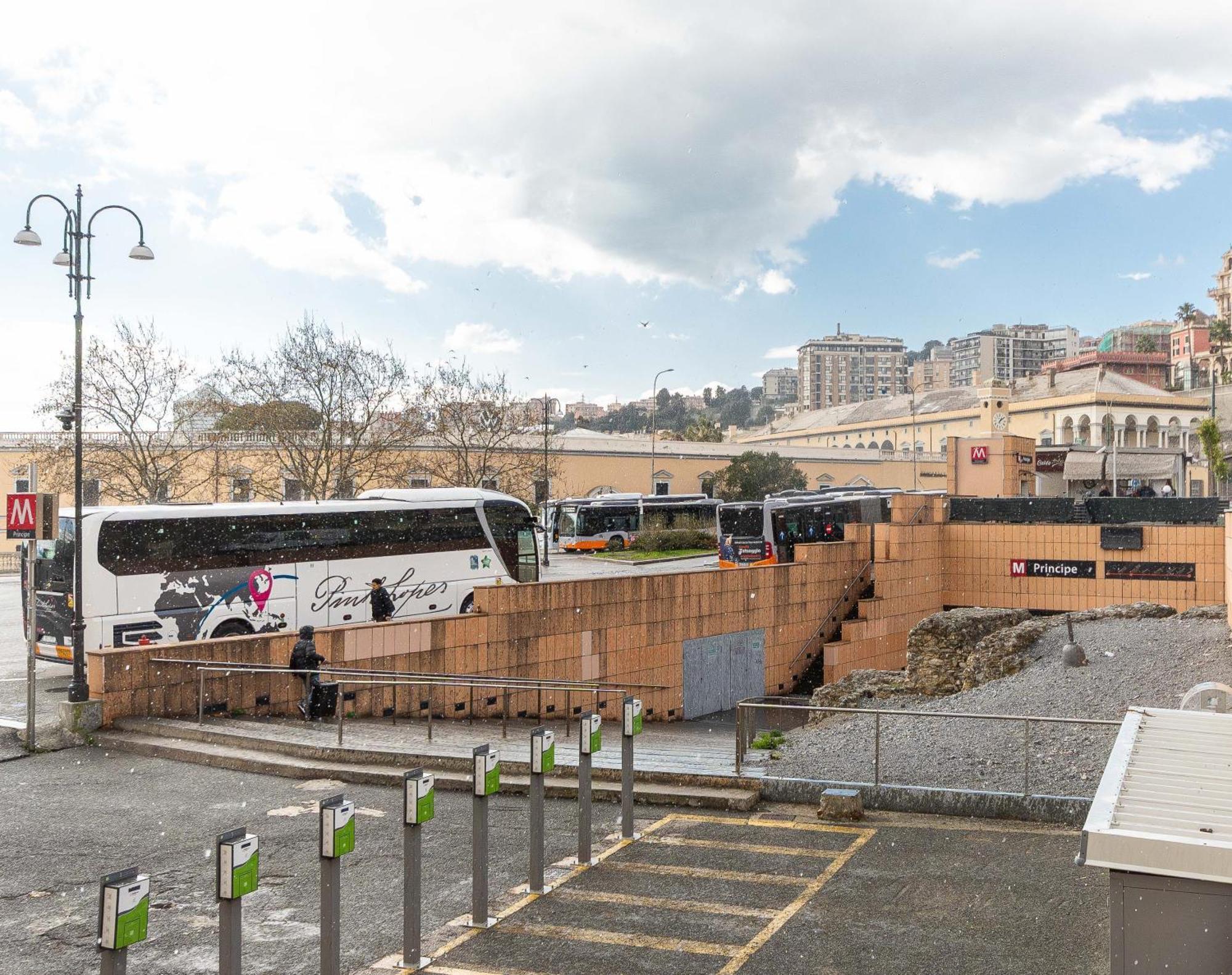 La Mansarda Del Principe, Vicoli, Acquario E Lanterna Apartment Genova Exterior foto