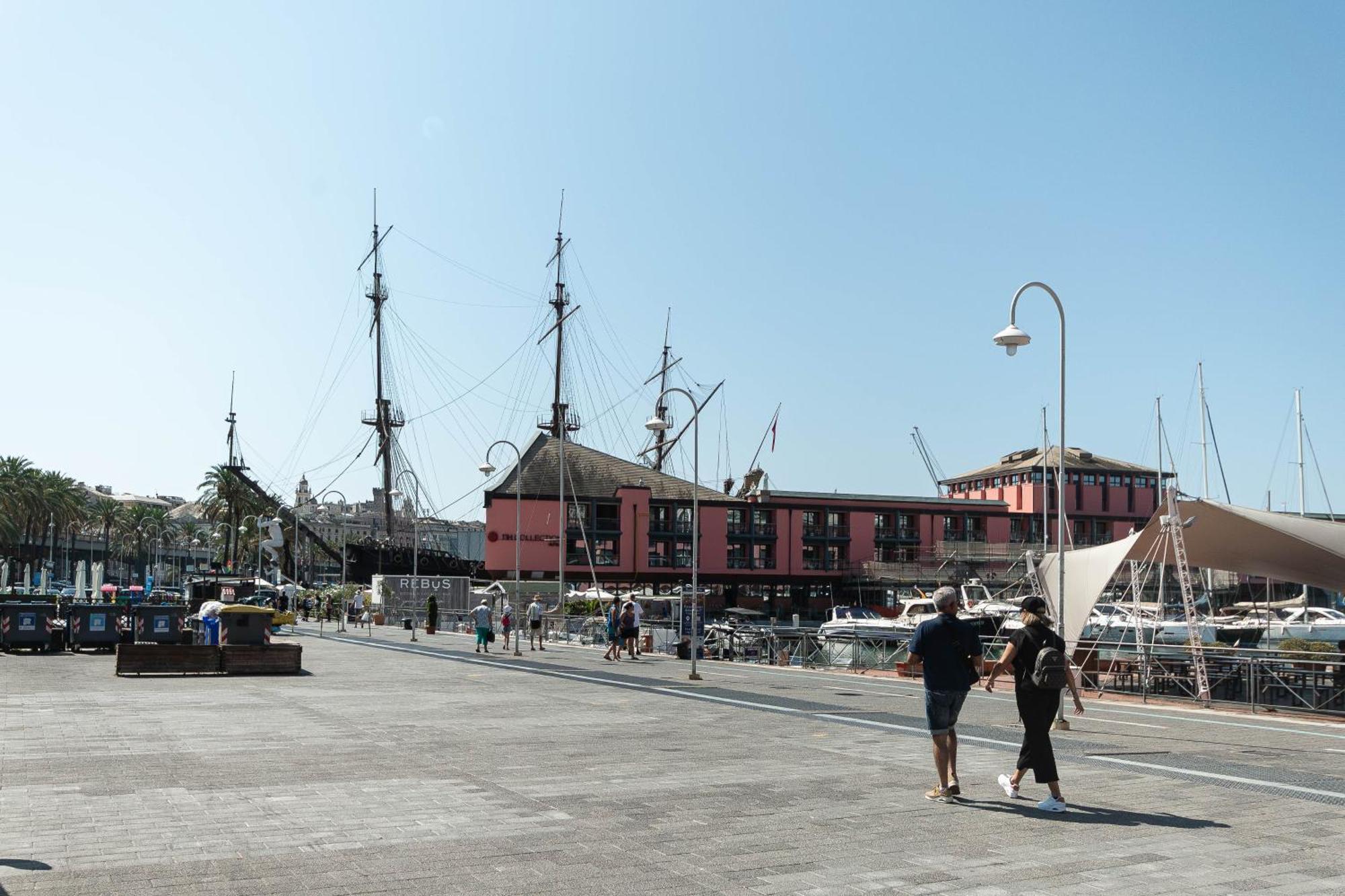 La Mansarda Del Principe, Vicoli, Acquario E Lanterna Apartment Genova Exterior foto